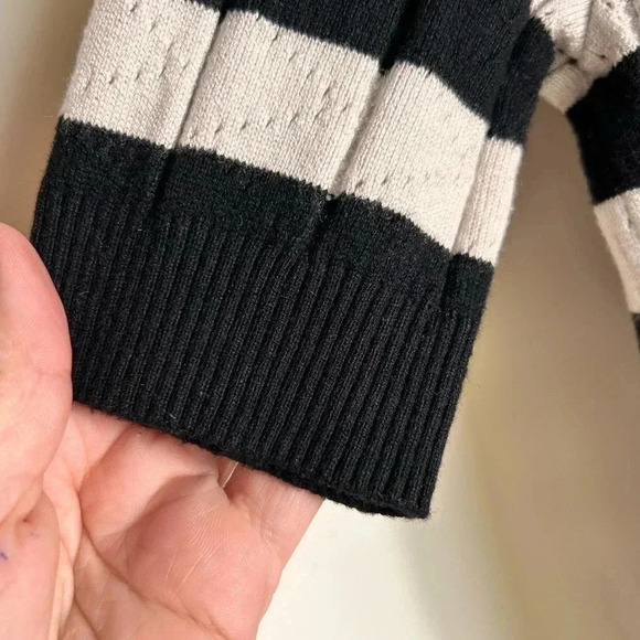 Striped pointelle summer sweater, S-M, crewneck, black white, cropped, Pretty - Picture 6 of 9